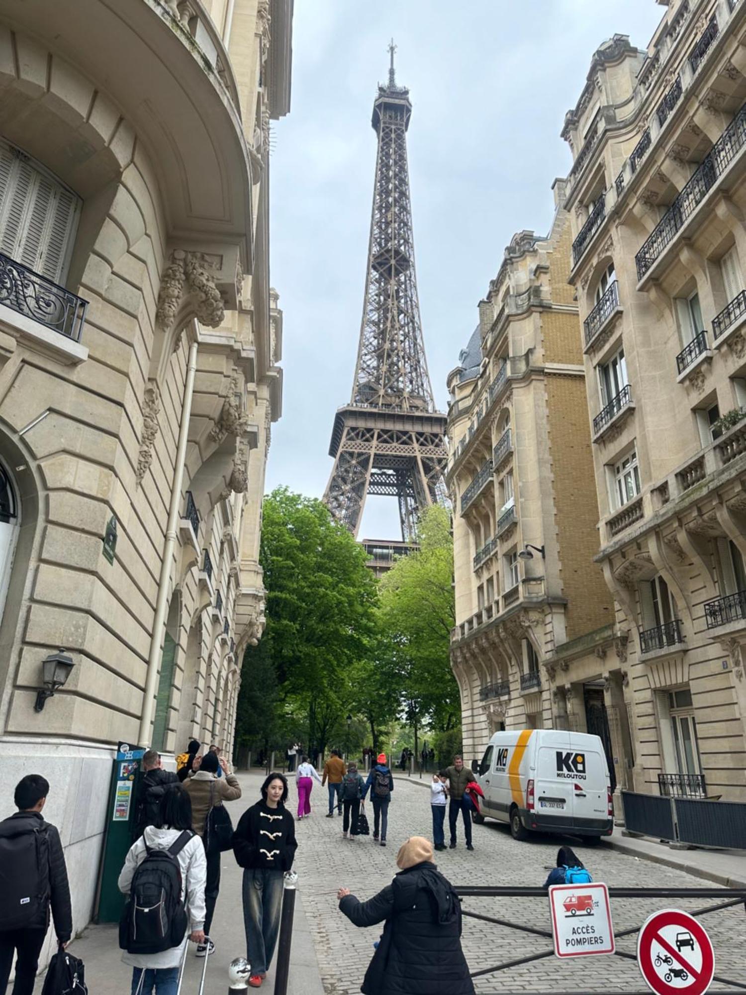 Eiffel Tower / Tour Eiffel Apartment Париж Екстериор снимка